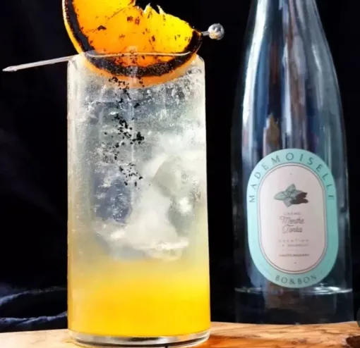 Rafraîchissez vos journées caniculaires avec la liqueur menthe tonka mademoiselle bo&bon, Toulouse, FRENCH BOTTLE